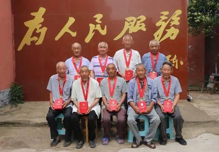坚定不移抓好三件大事